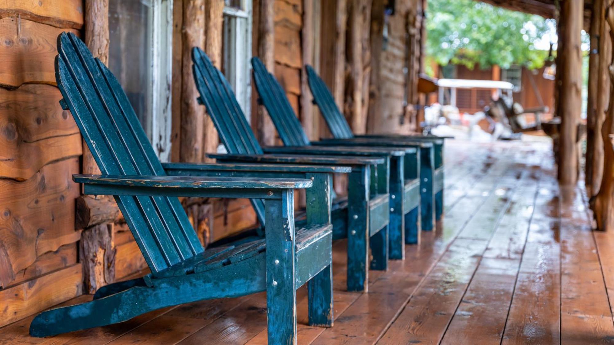 Moon River Ranch * Satin