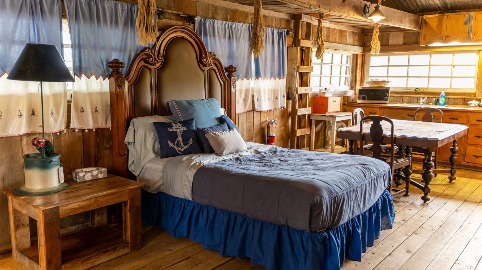 Moon River Ranch *