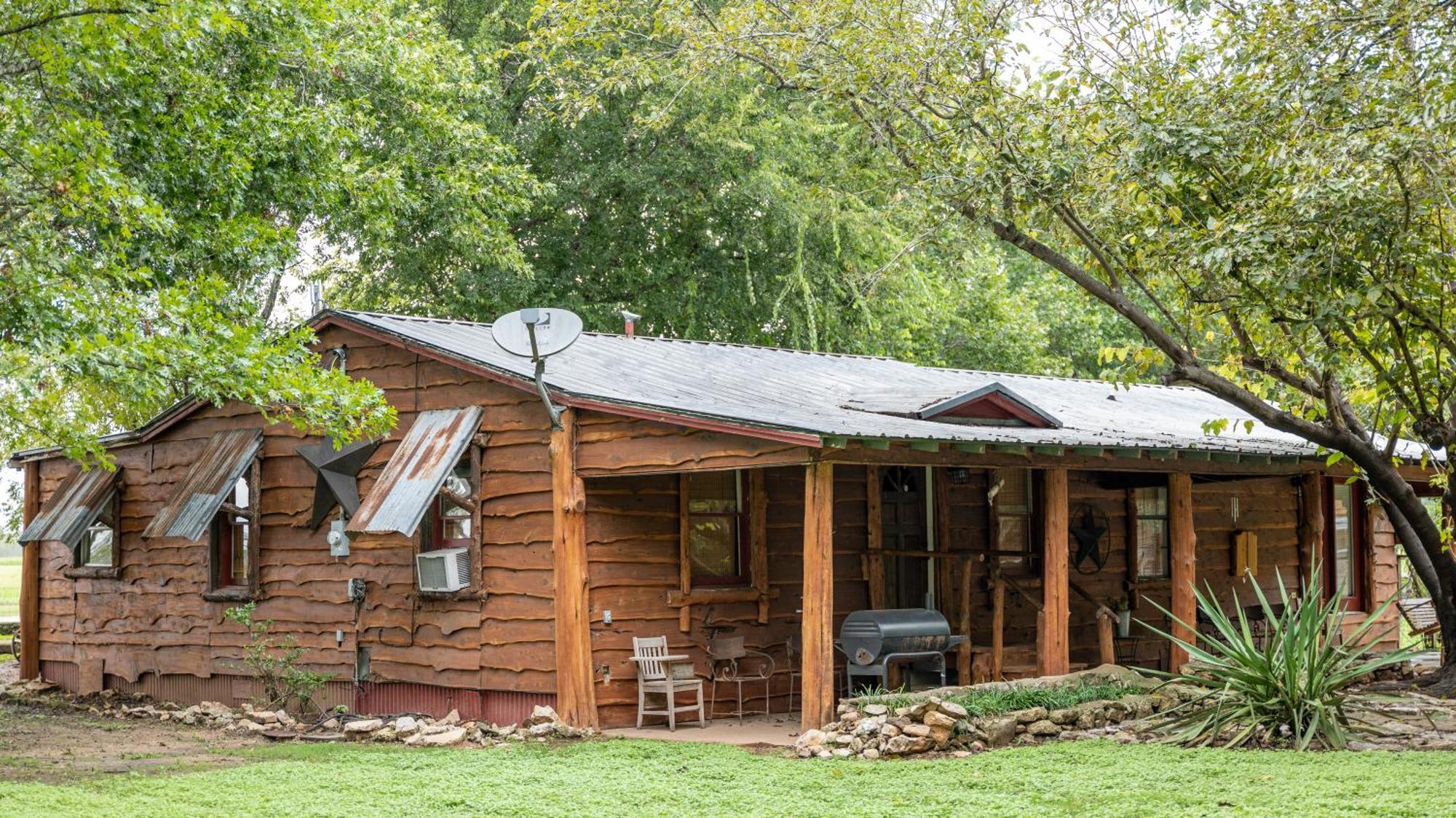 Lodge Moon River Ranch Satin