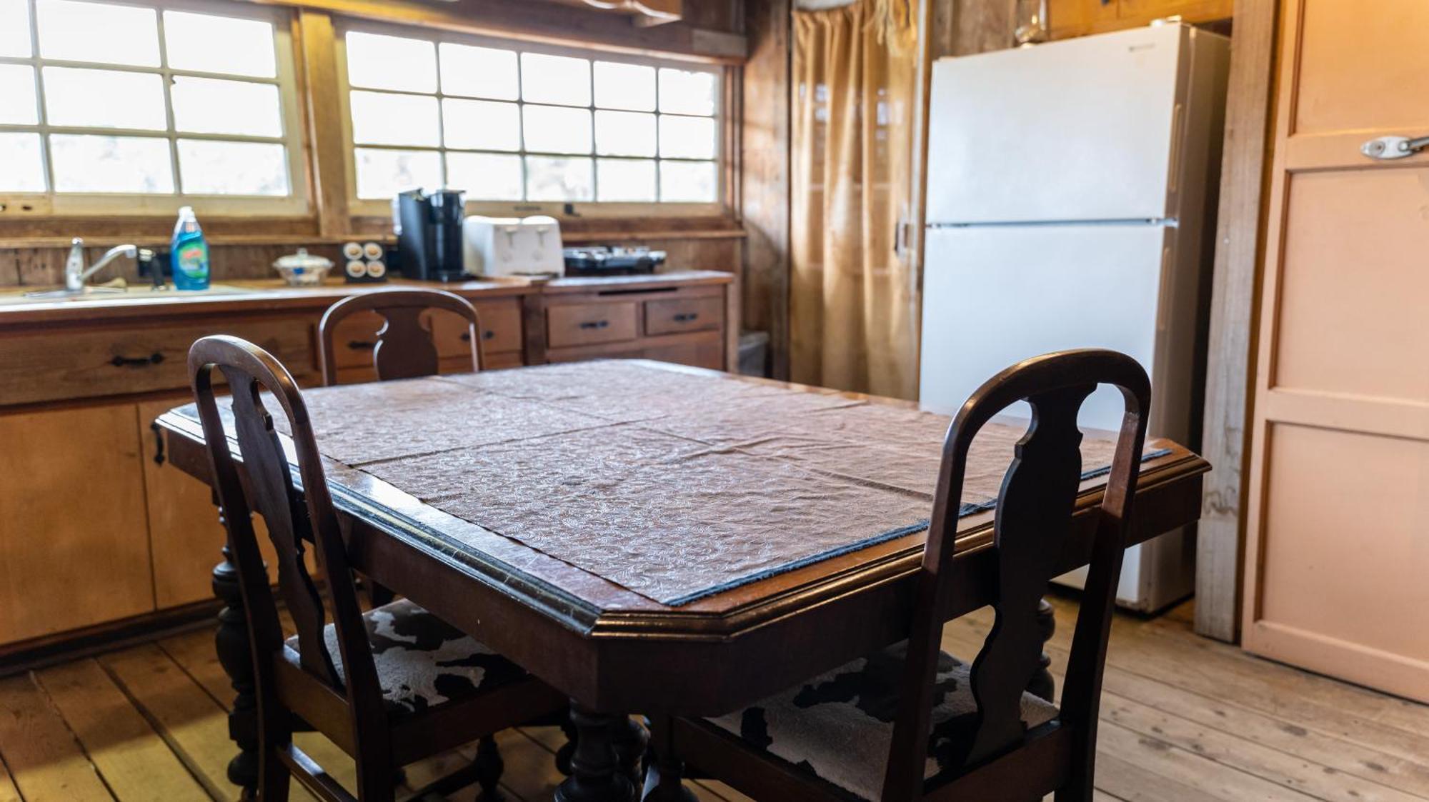 Moon River Ranch Lodge *